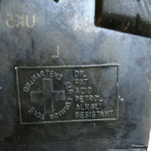 Dr. Martens, Vegan Jadon II 8-Eye Platform Boots - Picture 10 of 11